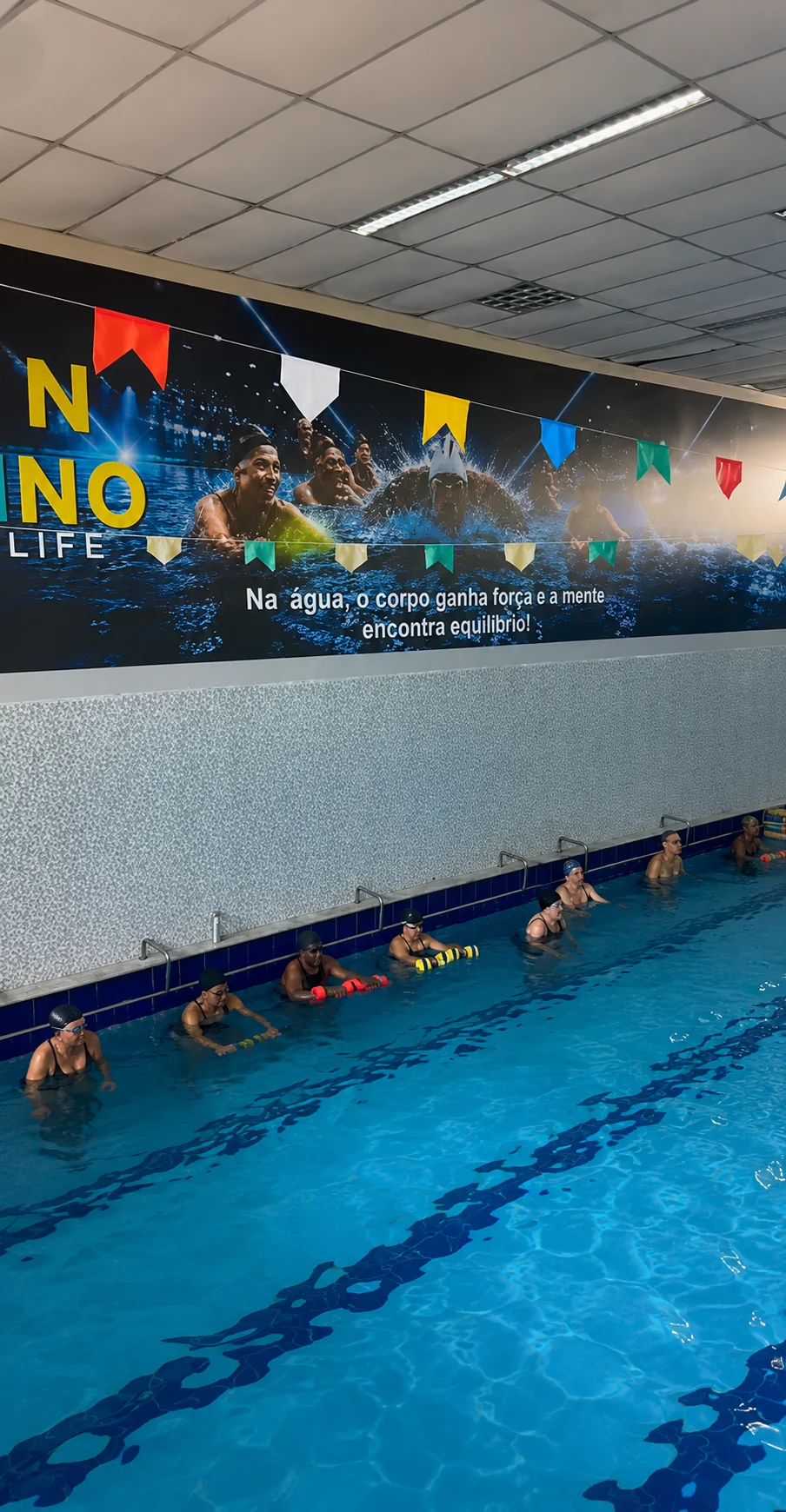 Piscina da academia
